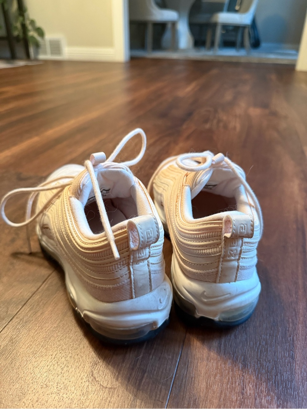 Women’s air max 97s